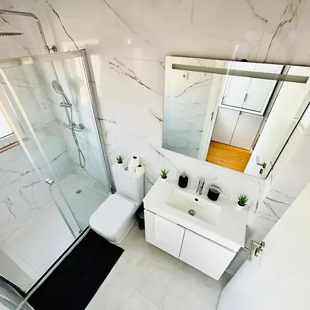 아파트 The Sarmento House - No 2d - Historical Two-bedroom *