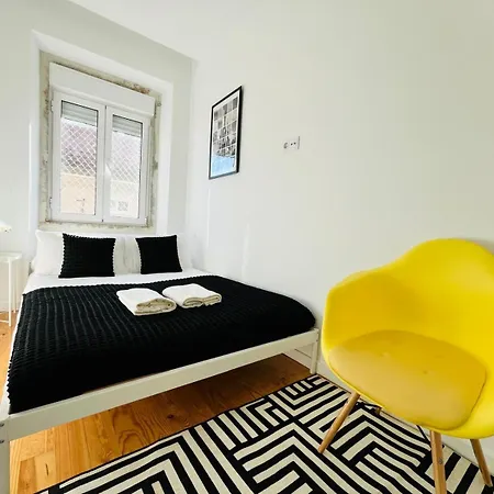 Апартаменты The Sarmento House - No 2d - Historical Two-bedroom